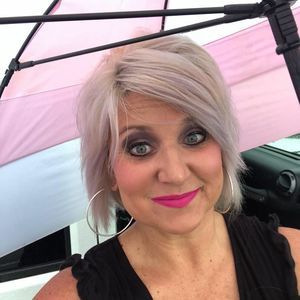 Meet your Posher, Stacey